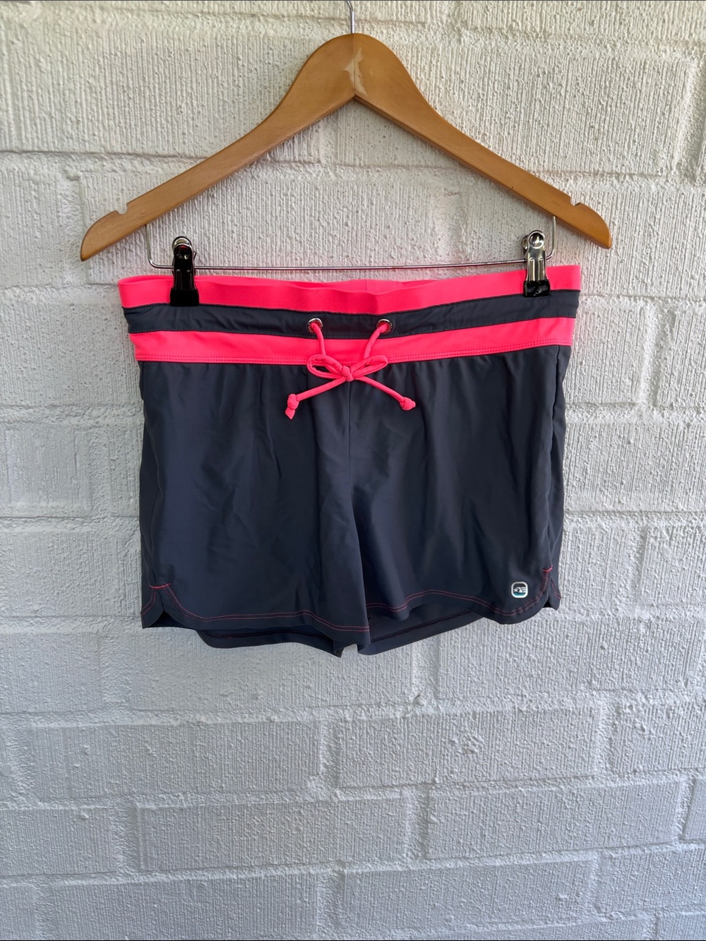 Free Country Bright Pink Swim Shorts sz M